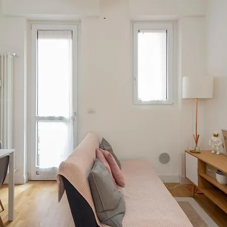 Comodo Vicino A Stazione Centrale - Brianza Master Guest Apartment *