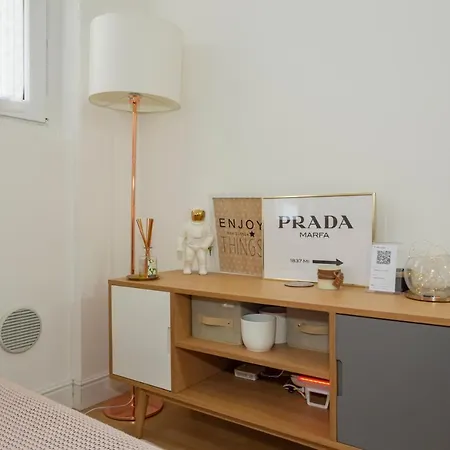 Apartment Comodo Vicino A Stazione Centrale - Brianza Master Guest *