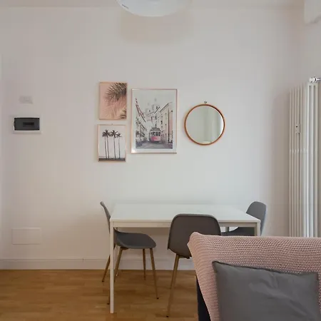 Comodo Vicino A Stazione Centrale - Brianza Master Guest Apartment *