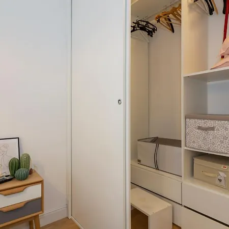 Comodo Vicino A Stazione Centrale - Brianza Master Guest Apartment *
